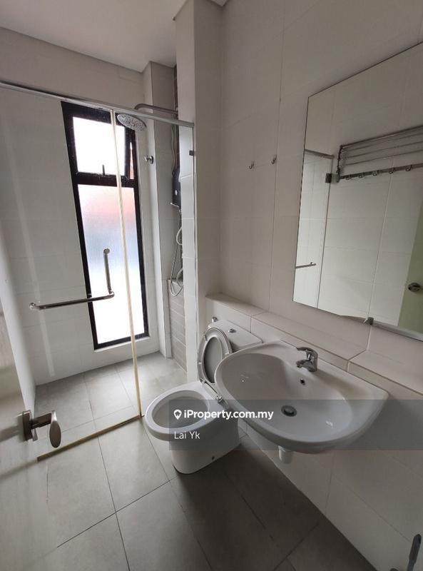 Rumah Berangkai 2 Tingkat untuk Dijual di Temasya Glenmarie, Glenmarie oleh Lai Yk - iProperty.com.my