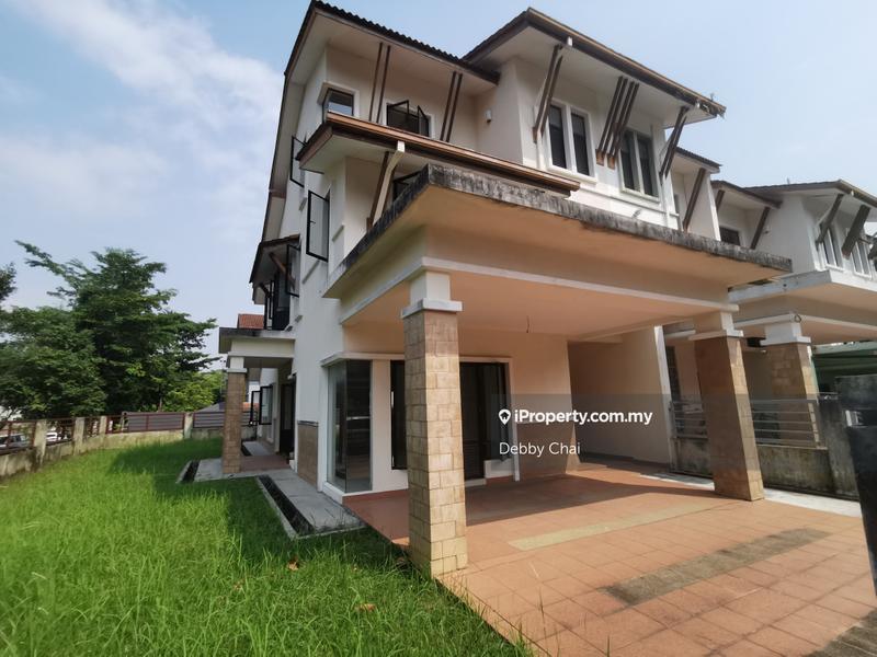 2.5-storey Terraced House untuk Dijual di Seksyen 9, Bandar Kinrara, Puchong oleh Debby Chai - iProperty.com.my