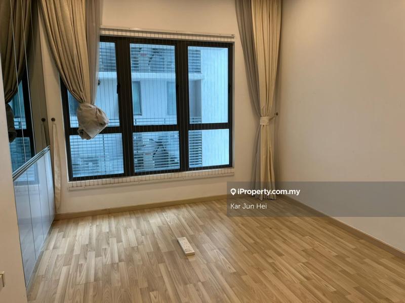 For Sale - Altitude 236