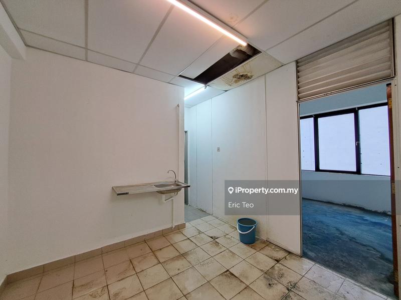 Shop / Office for Sale in Kelana Jaya, Petaling Jaya by Eric Teo - iProperty.com.my