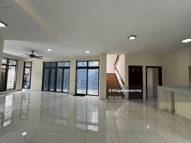 3-storey Terraced House for Sale in Laman Glenmarie, Shah Alam by Ras Shaz - iProperty.com.my