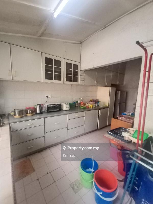 Rumah Teres 1-Tingkat untuk Dijual di Taman Zamrud, Kajang oleh Km Yap - iProperty.com.my