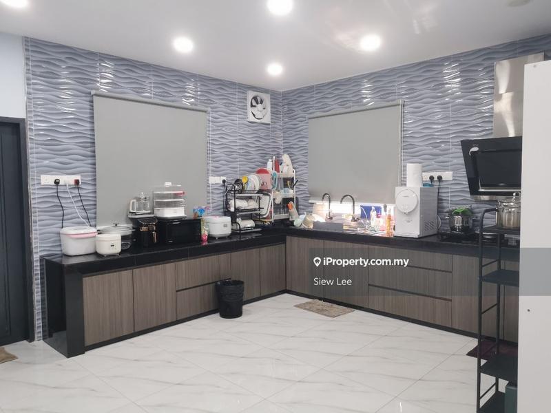 Bungalow House for Sale in Saujana Akasia, Sungai Buloh by Siew Lee - iProperty.com.my
