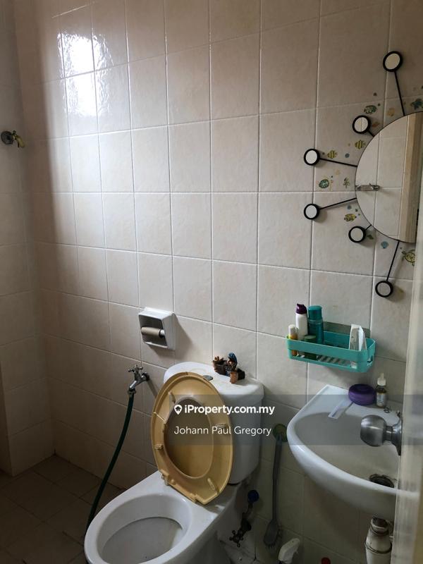 Rumah Teres untuk Dijual di Bukit Jelutong, Shah Alam oleh Johann Paul Gregory - iProperty.com.my