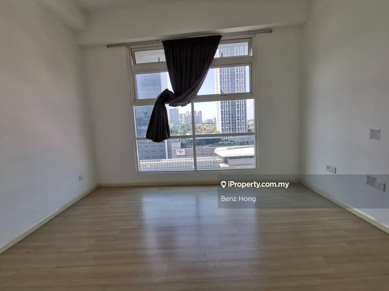 Soho untuk Dijual di Kota Damansara, Selangor oleh Benz Hong - iProperty.com.my