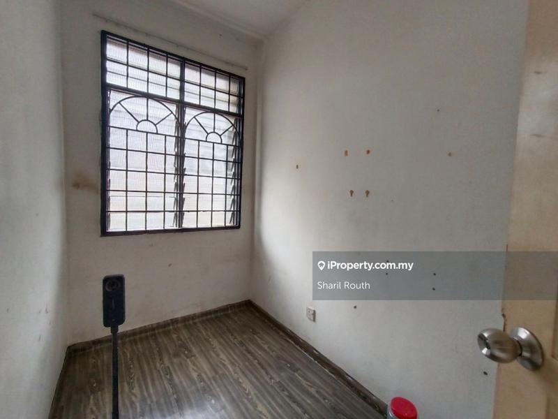 Apartment for Sale in Pangsapuri Sri Baiduri by Sharil Routh - iProperty.com.my