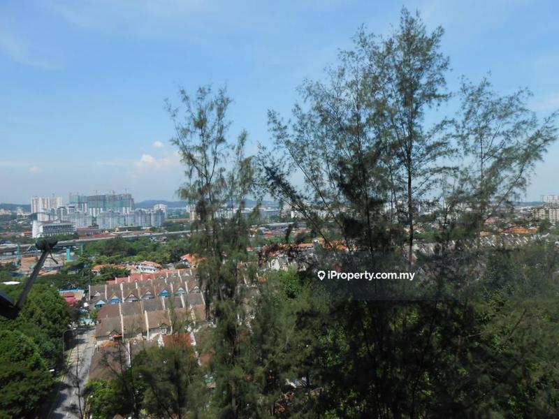 Condominium for Sale in Maxwell Towers by Chen Kah Seng - iProperty.com.my