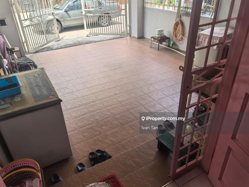 Rumah Teres 3-Tingkat untuk Dijual di Taman Bukit Intan, Sri Petaling oleh Ivan Tan - iProperty.com.my
