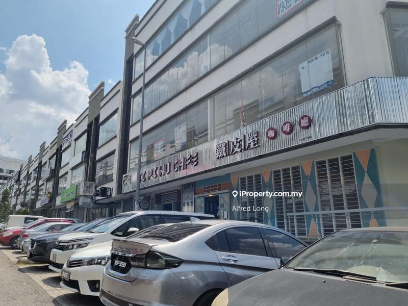 Shop for Rent in Taman Bukit Serdang, Seri Kembangan by Alfred Long - iProperty.com.my