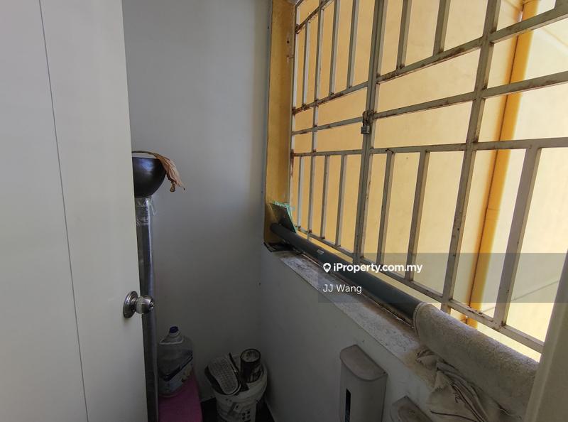 Residensi Servis untuk Dijual di Vista Alam oleh JJ Wang - iProperty.com.my