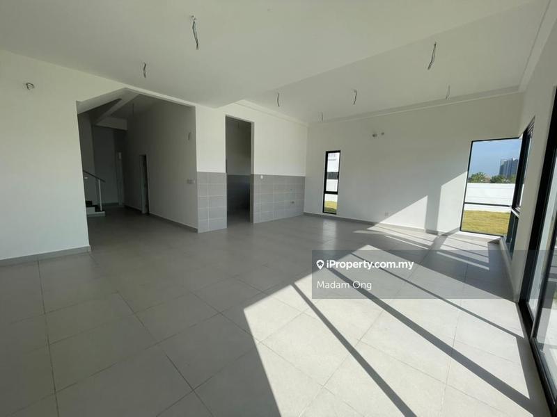 Rumah Berkembar untuk Dijual di Cyber 10, Cyberjaya oleh Madam Ong - iProperty.com.my