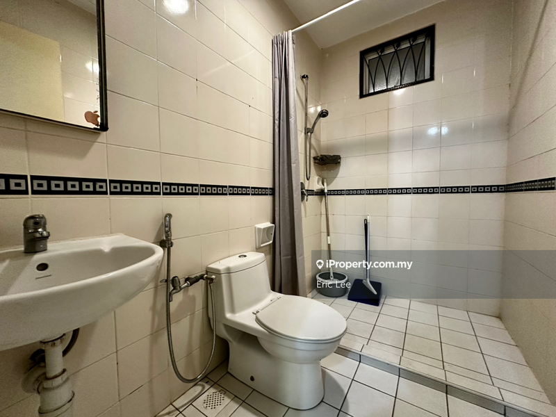 Residensi Servis untuk Dijual di Windsor Tower oleh Eric Lee - iProperty.com.my