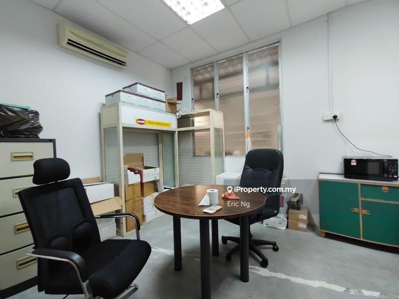 Semi-D Factory for Sale in Taman Perindustrian Taming Jaya, Balakong by Eric Ng - iProperty.com.my