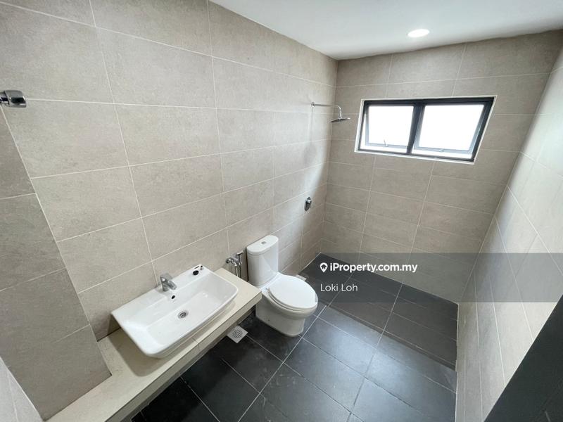 Rumah Berangkai 3 Tingkat untuk Disewa di Corner Hijauan Selayang Perdana Residensi Bluesky, Selayang oleh Loki Loh - iProperty.com.my