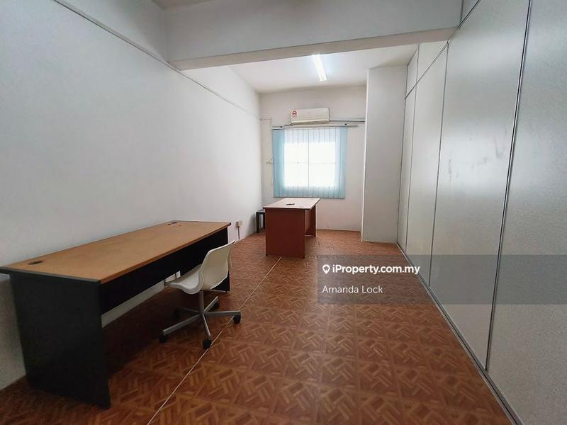 Office for Sale in rd1px, Jalan Klang Lama (Old Klang Road) by Amanda Lock - iProperty.com.my
