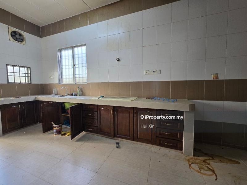 Rumah Berkembar untuk Dijual di Taman Saujana, Klang oleh Hui Xin - iProperty.com.my