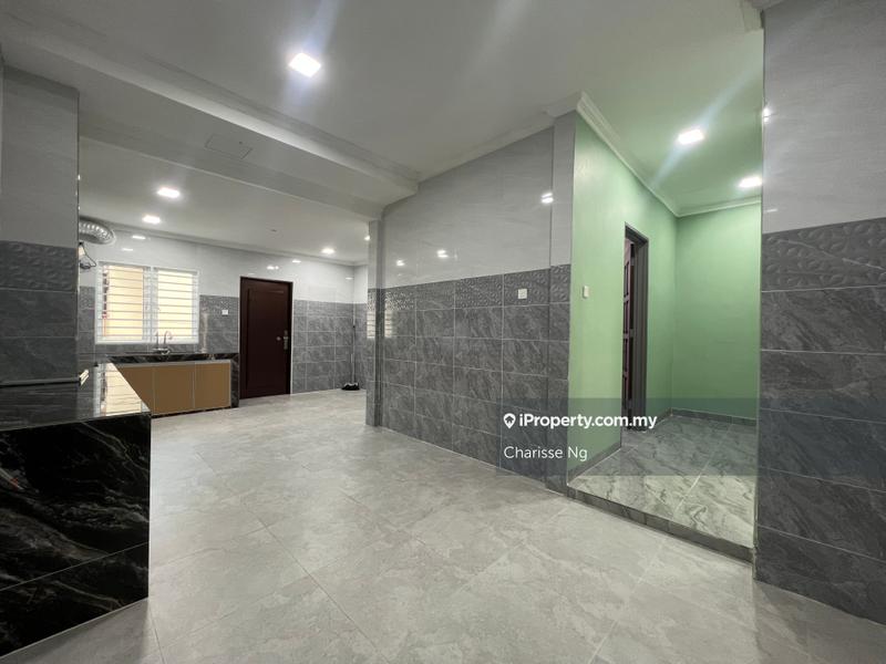 Rumah Teres 2-Tingkat untuk Dijual di Alam Damai, Cheras oleh Charisse Ng - iProperty.com.my