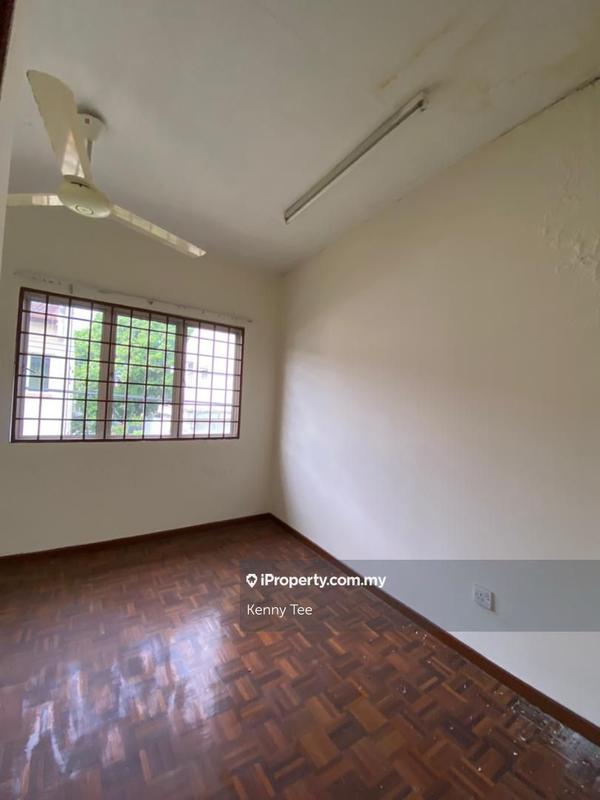 Rumah Berangkai 2 Tingkat untuk Dijual di Renovated spacious house for sale, Bukit Kepayang oleh Kenny Tee - iProperty.com.my