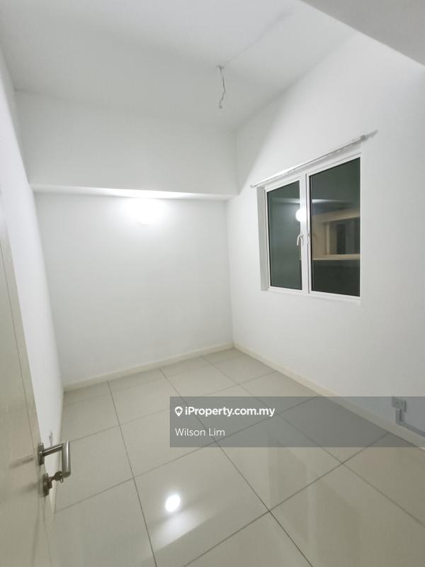 Kediaman Servis untuk Dijual di Tiara Mutiara / The Crown oleh Wilson Lim - iProperty.com.my