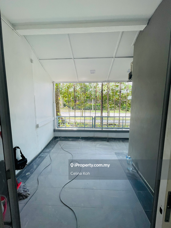 3-storey Terraced House for Sale in Valencia, Sungai Buloh by Celina Koh - iProperty.com.my