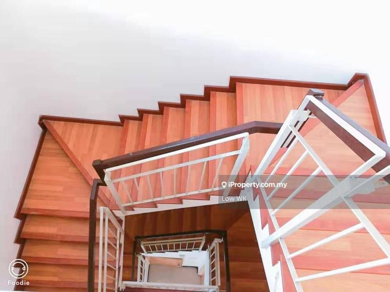 Rumah Teres 3-Tingkat untuk Dijual di Mutiara Bukit Jalil, Bukit Jalil oleh Low WK - iProperty.com.my