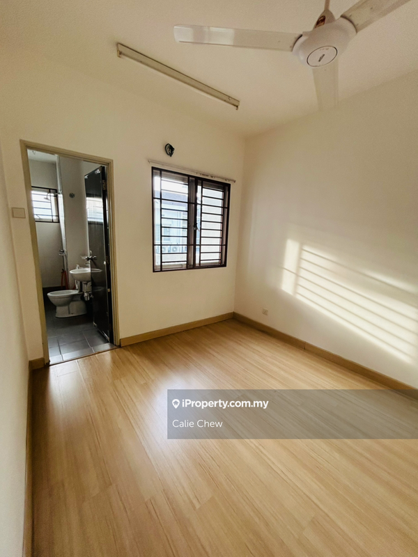 Rumah Berangkai 2 Tingkat untuk Dijual di vwfp0, Klang oleh Calie Chew - iProperty.com.my