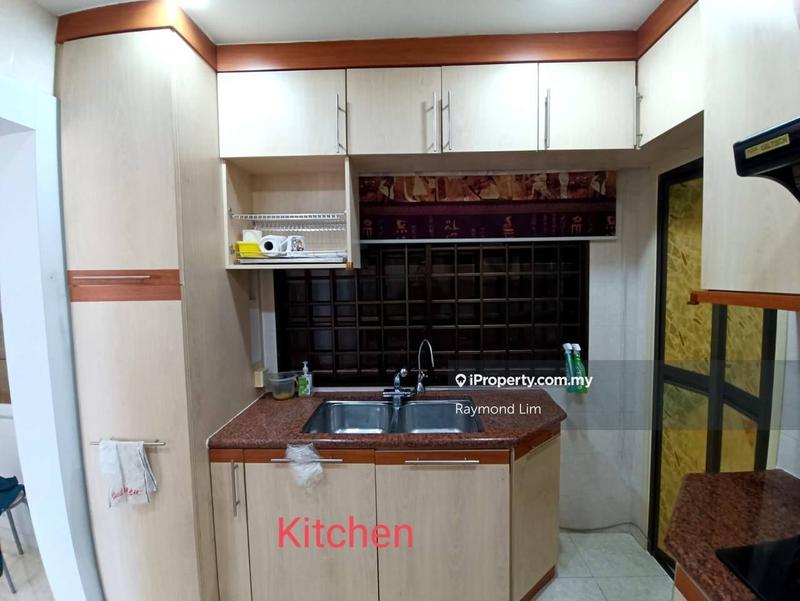 Condominium for Sale in Cheng Heights by Raymond Lim - iProperty.com.my