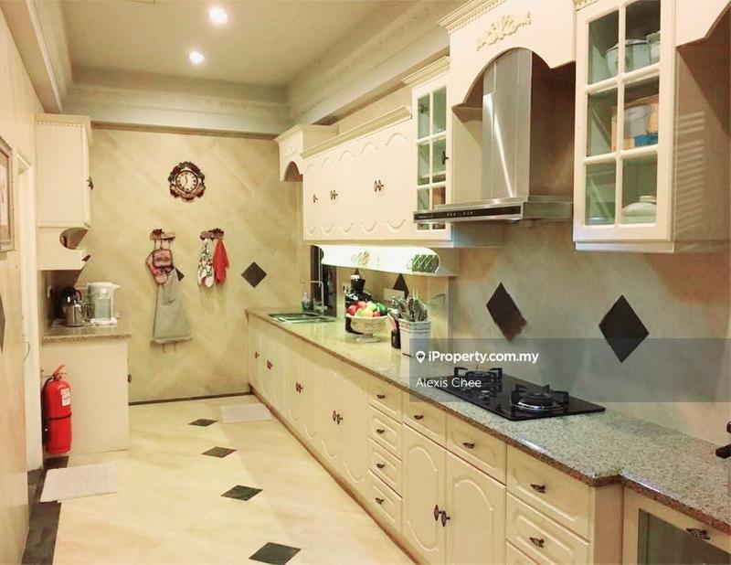 Bungalow House for Sale in Bukit Kinding Resort, Tanjong Rambutan, Ipoh by Alexis Chee - iProperty.com.my
