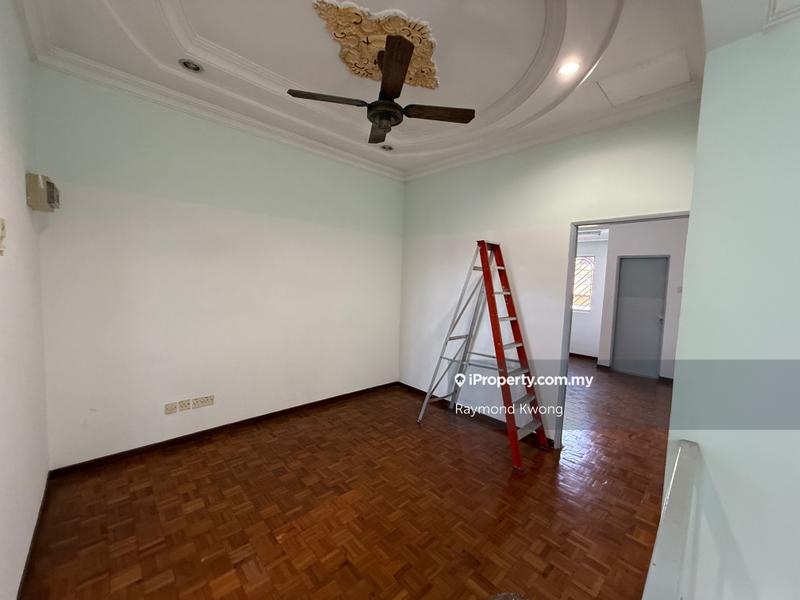 2-storey Terraced House for Sale in Taman Universiti Indah, Seri Kembangan by Raymond Kwong - iProperty.com.my