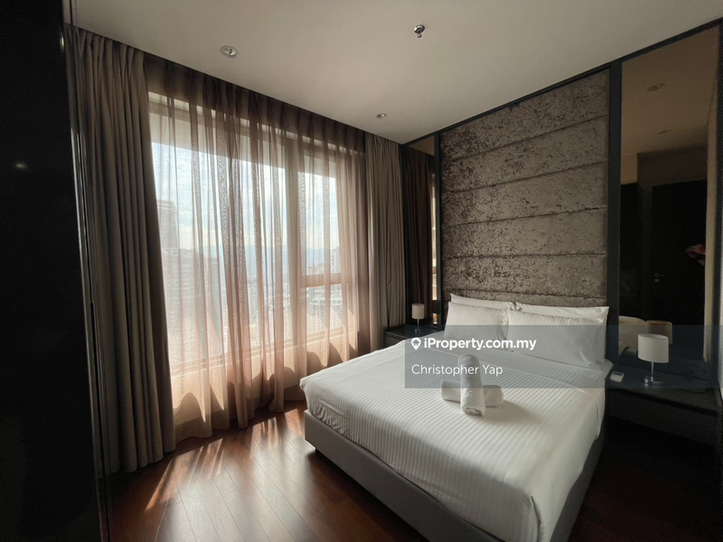 For Sale - 8 Kia Peng