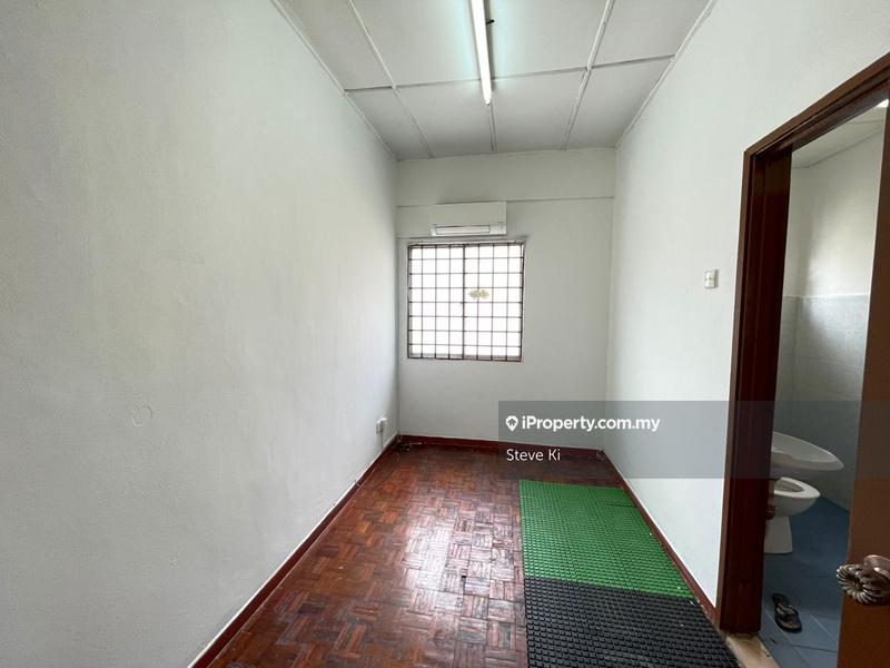 Rumah Berangkai 2 Tingkat untuk Dijual di Kota Kemuning, Berjaya Park, Shah Alam oleh Steve Ki - iProperty.com.my
