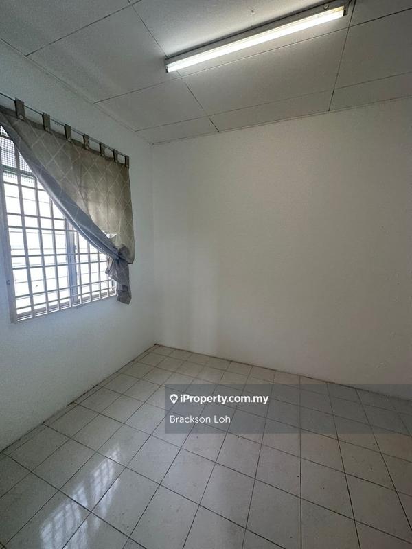 2-storey Terraced House for Sale in Taman Ukay Bistari, Ampang by Brackson Loh - iProperty.com.my