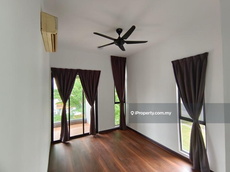 Bungalow House for Sale in Taman Overseas Union (Taman Oug), Jalan Klang Lama (Old Klang Road) by BoBo Lee - iProperty.com.my