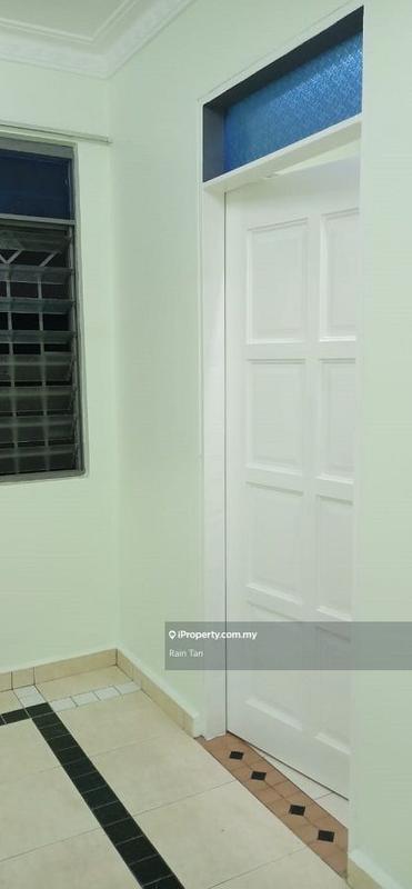 Pangsapuri untuk Dijual di Mentari Court oleh Rain Tan - iProperty.com.my