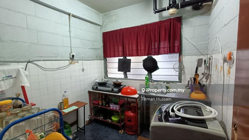 Rumah Flat untuk Dijual di Taman Bunga Negara oleh Firman Hussain - iProperty.com.my