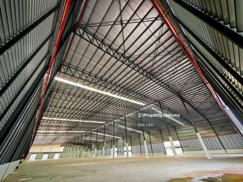 Kilang Terpisah untuk Dijual di Bandar Baru Enstek, Bandar Enstek oleh Eric Lim - Interior - iProperty.com.my