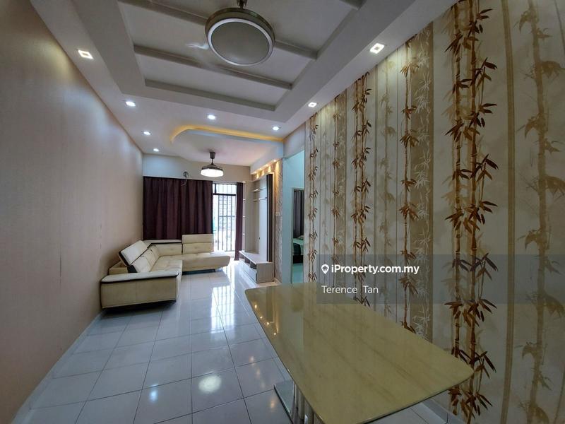 Service Residence for Sale in Jentayu Residensi @ Tampoi by Terence Tan - iProperty.com.my
