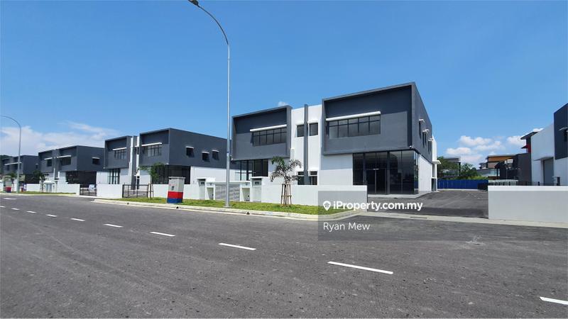 For Rent - PUCHONG TMN PERINDUSTRIAN MERANTI JAYA, BRAND NEW SEMI D FACTORY