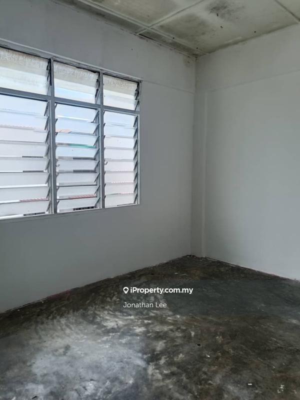 Flat for Sale in Taman Dasa by Jonathan Lee - iProperty.com.my