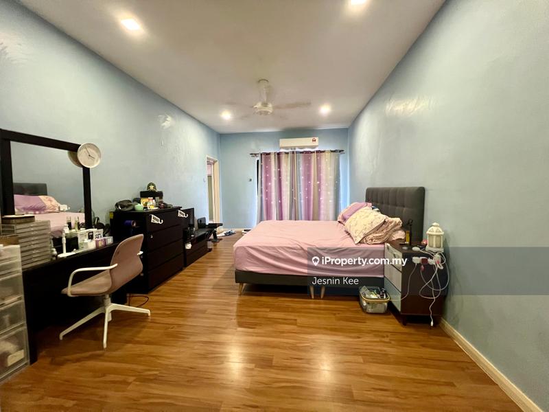 Rumah Berangkai 3 Tingkat untuk Dijual di Lake Fields, Sungai Besi oleh Jesnin Kee - iProperty.com.my