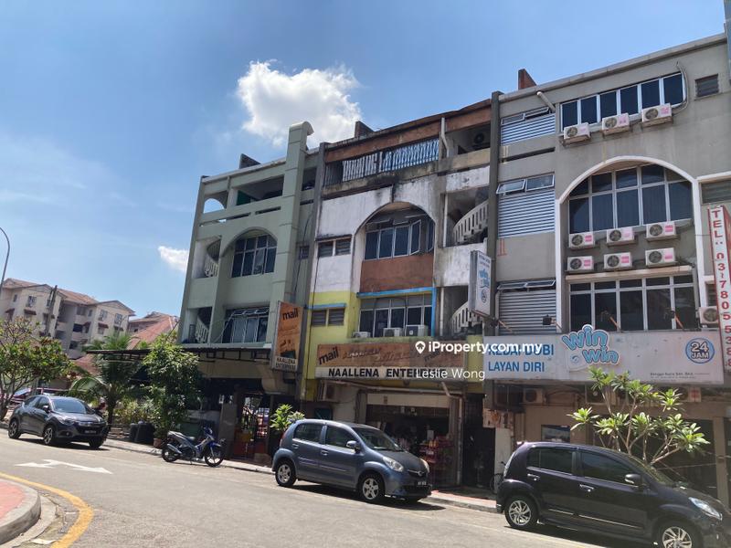 Kedai untuk Disewa di Kelana Jaya, Petaling Jaya oleh Leslie Wong - iProperty.com.my