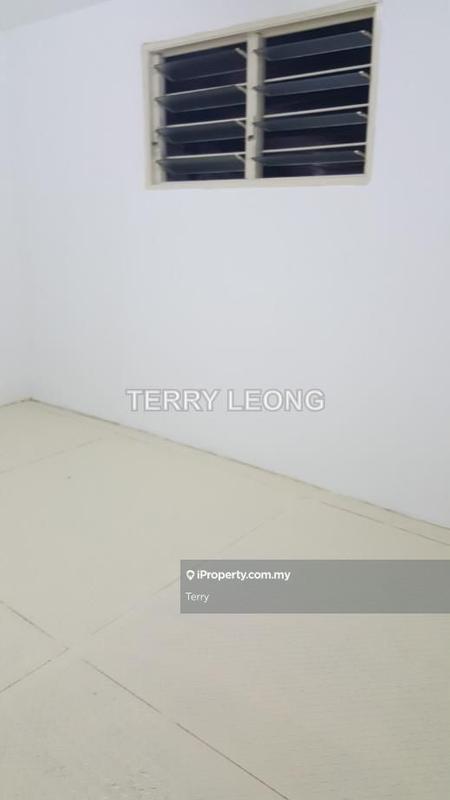 Rumah Teres 1-Tingkat untuk Dijual di Seksyen 8, Petaling Jaya oleh Terry - iProperty.com.my