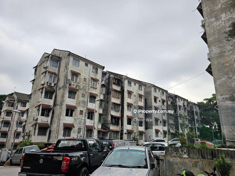 Flat for Sale in Desa Petaling Flat by Chloe Wai - iProperty.com.my