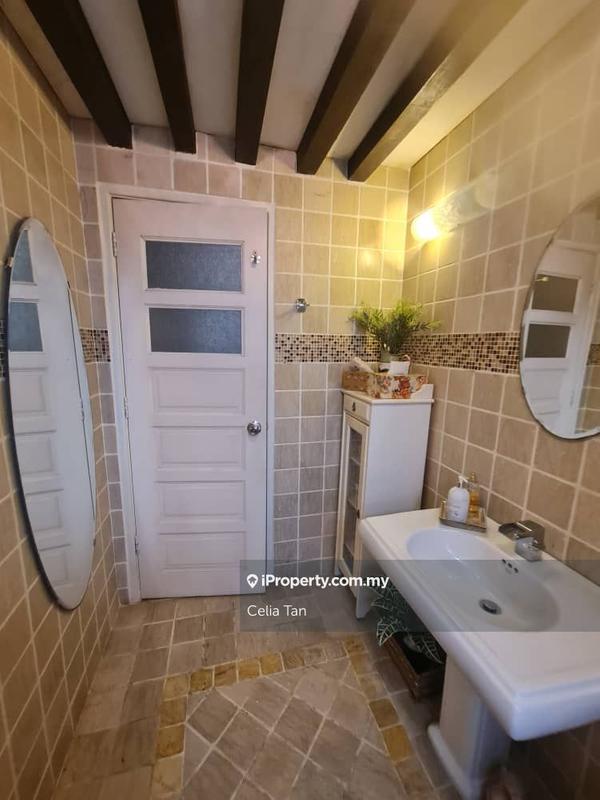 Rumah Berangkai 2 Tingkat untuk Dijual di Usj 11, Subang Jaya oleh Celia Tan - iProperty.com.my