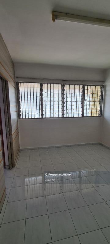 Rumah Pangsa untuk Dijual di Taman Bendera oleh June Ng - iProperty.com.my