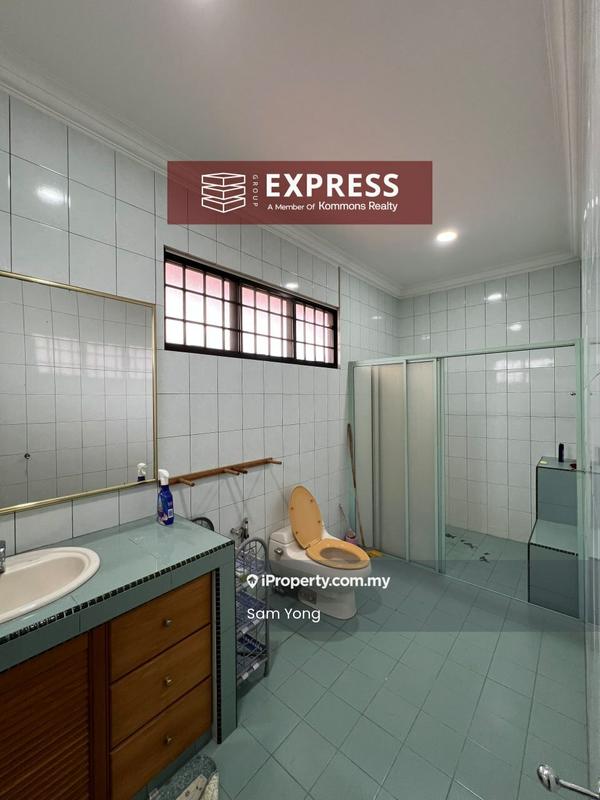 Bungalow House untuk Dijual di Pujut, Miri oleh Sam Yong - Bathroom - iProperty.com.my