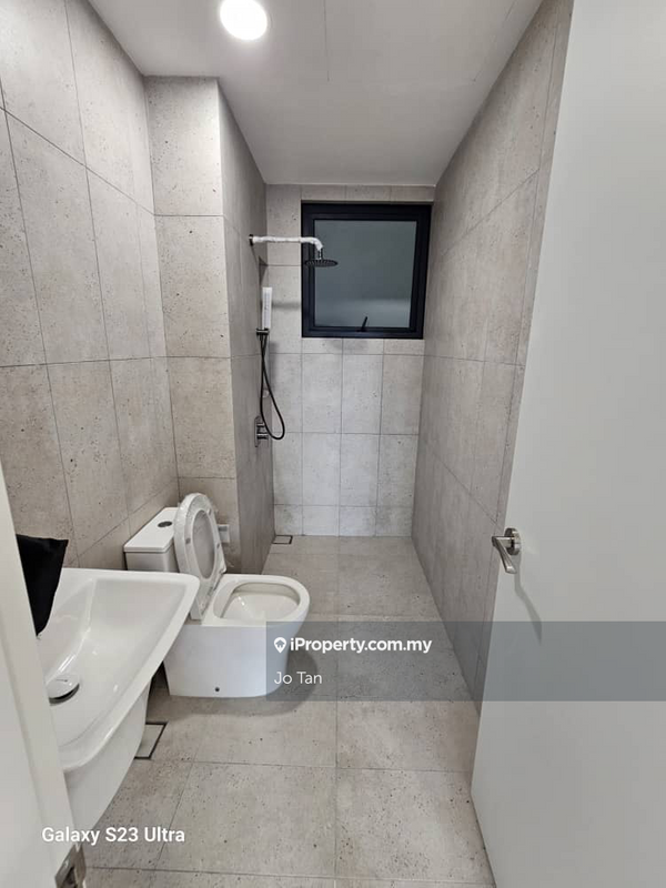 For Sale - EdgeWood Residences @ SkySanctuary