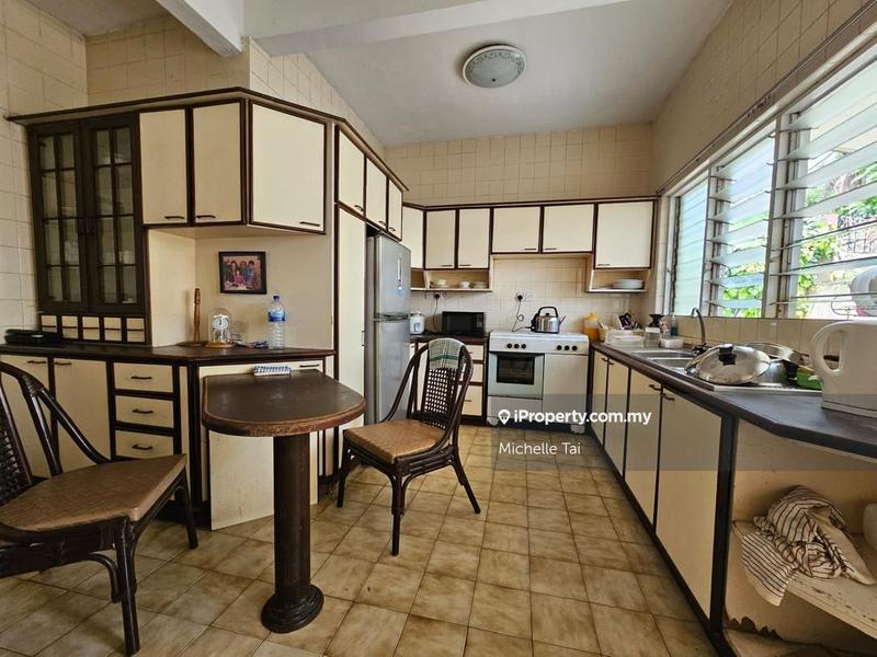 Semi-Detached House for Sale in Taman Lucky, Bangsar by Michelle Tai - iProperty.com.my