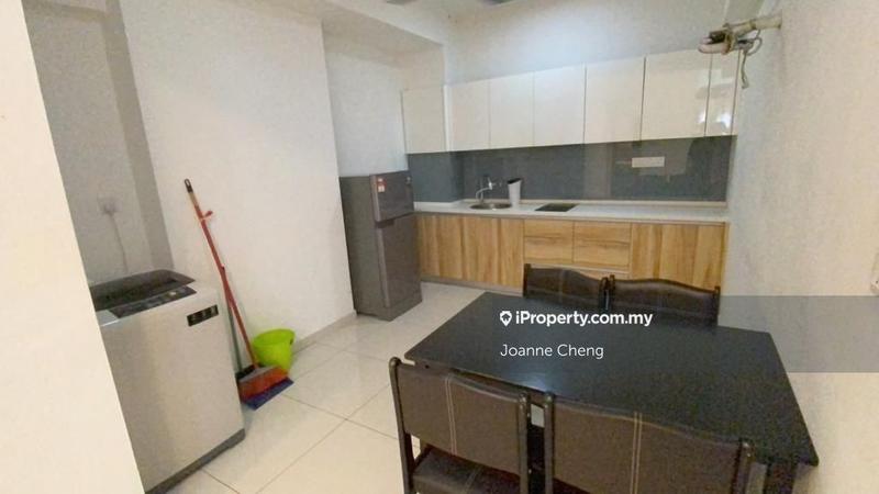 For Rent - Avenue D'Vogue