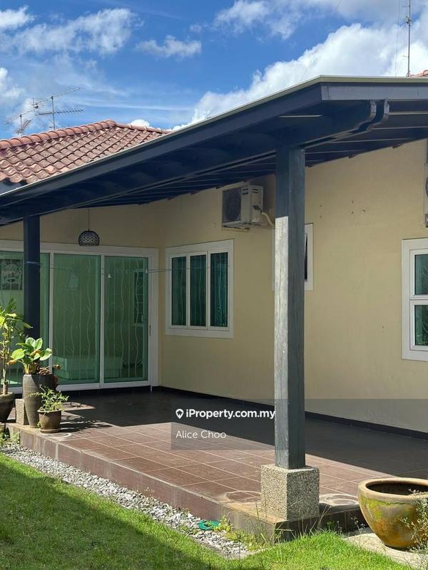 Banglo untuk Dijual di Taman Sunrise, Kluang oleh Alice Choo - iProperty.com.my